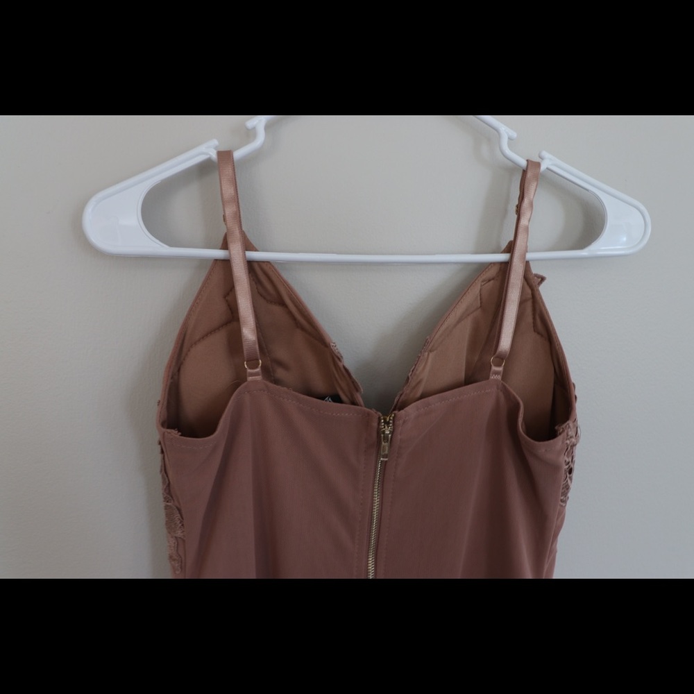 Dress - Picture 11 of 11